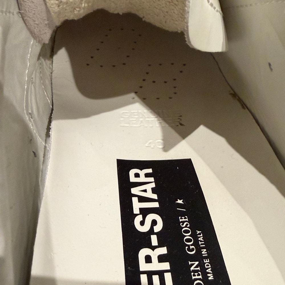 Golden Goose Cream Sneakers with Brown Soles - Picture 5 of 7